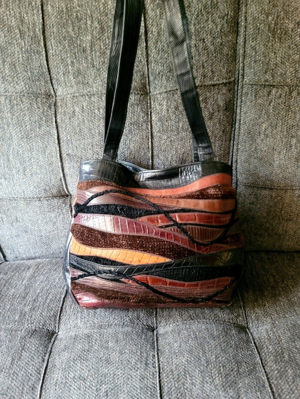 Sharif Vintage 80s Leather Shoulder Bag - Picture 11 of 12